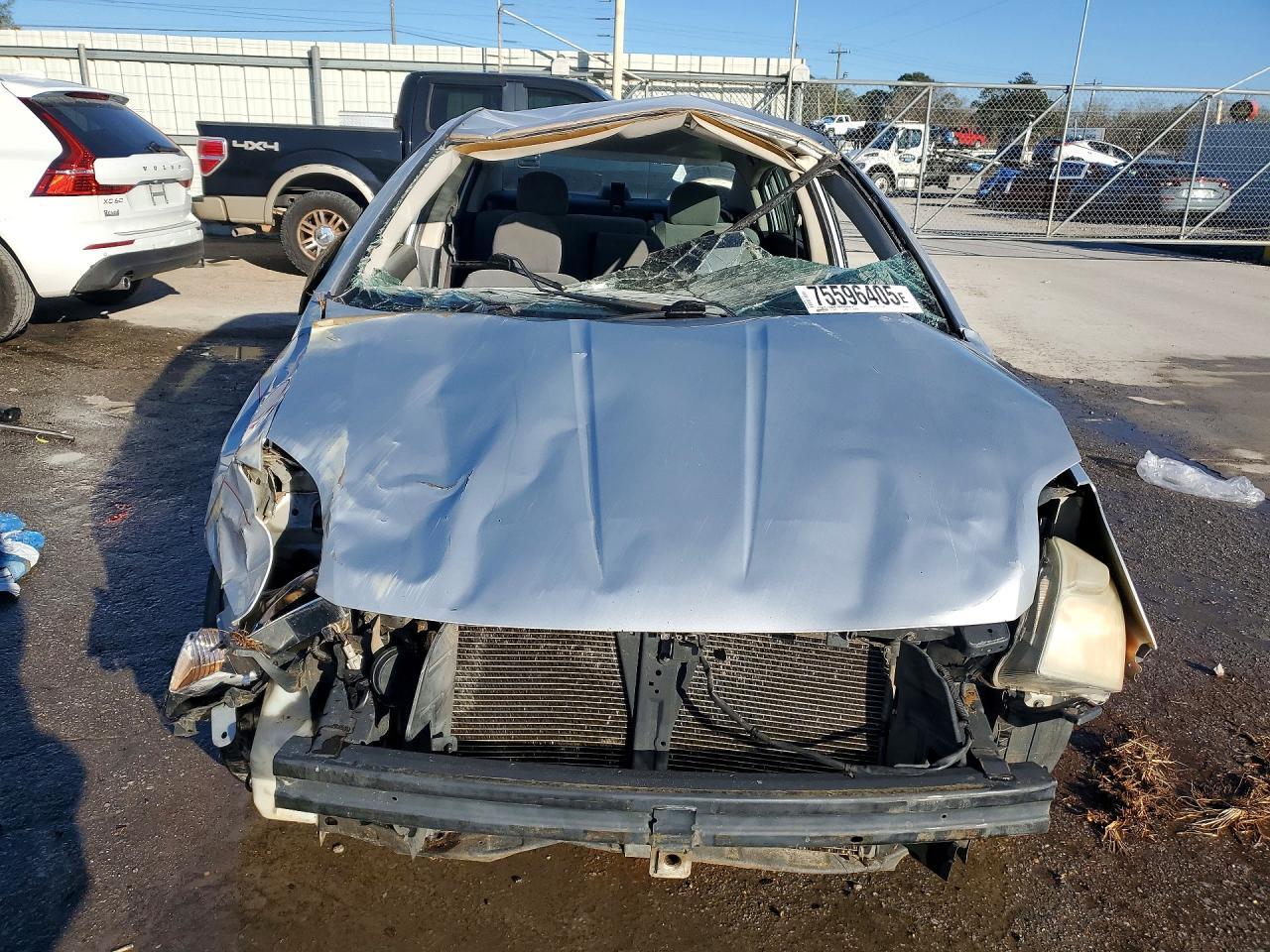 2010 Nissan Sentra 2.0 - Image 5