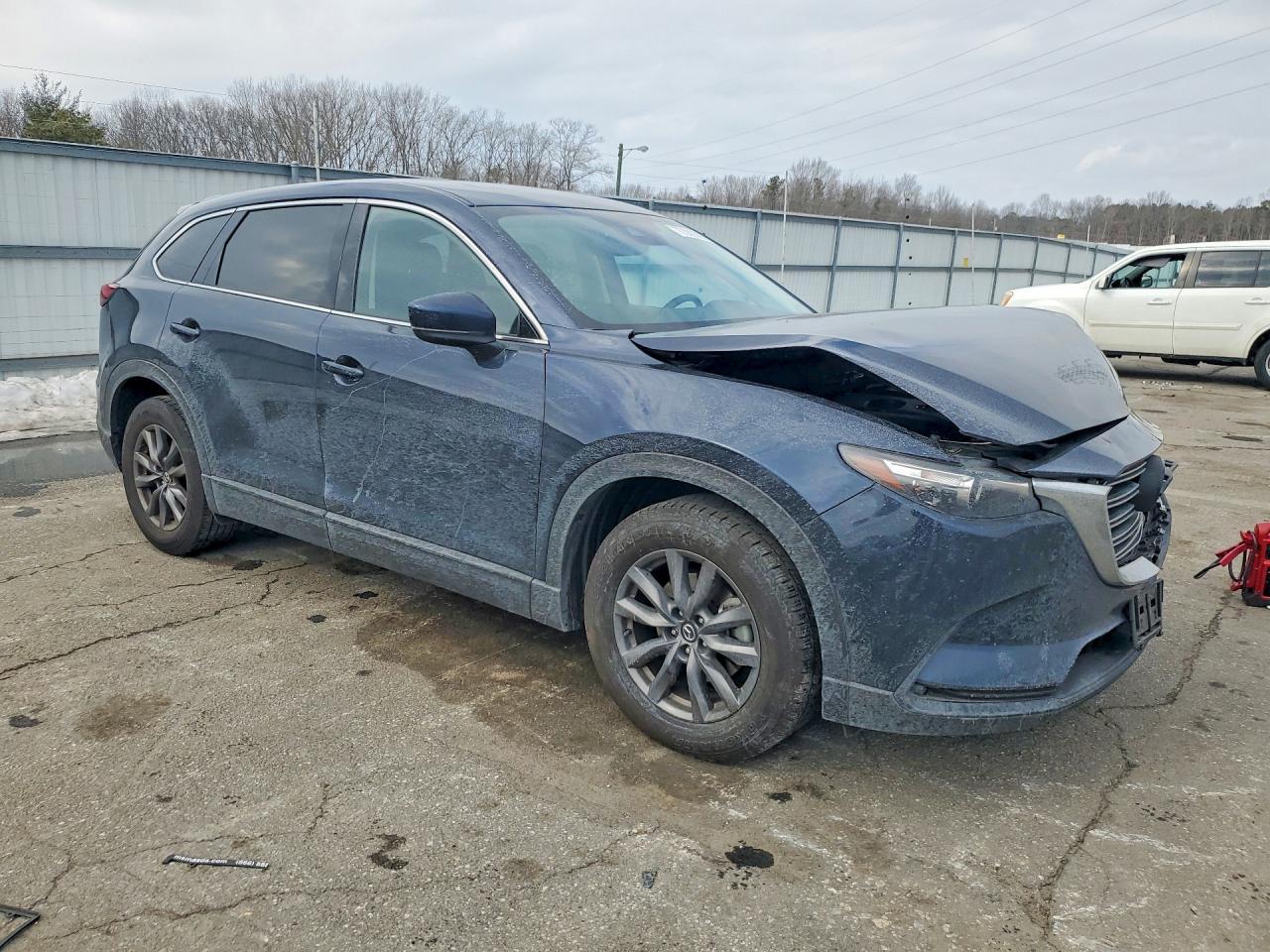 2023 Mazda Cx-9 Touring - Image 4
