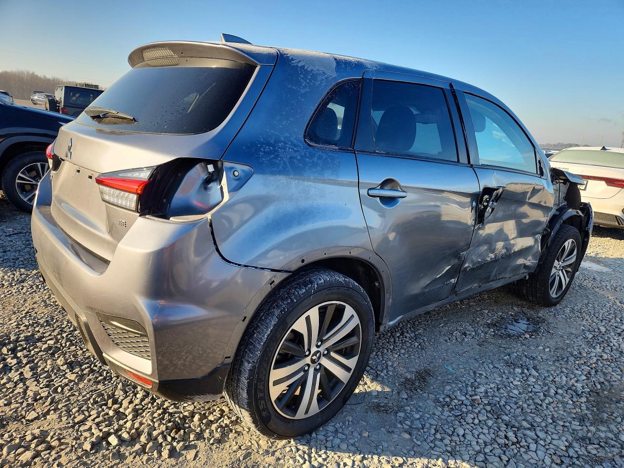2021 Mitsubishi Outlander Sport Se - Image 3