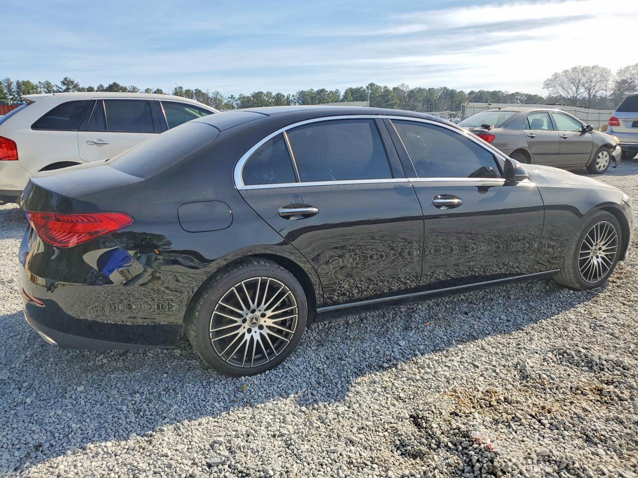 2024 Mercedes-Benz C 300 - Фото 3