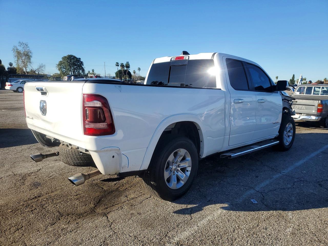 2020 Ram 1500 Laramie - Image 3