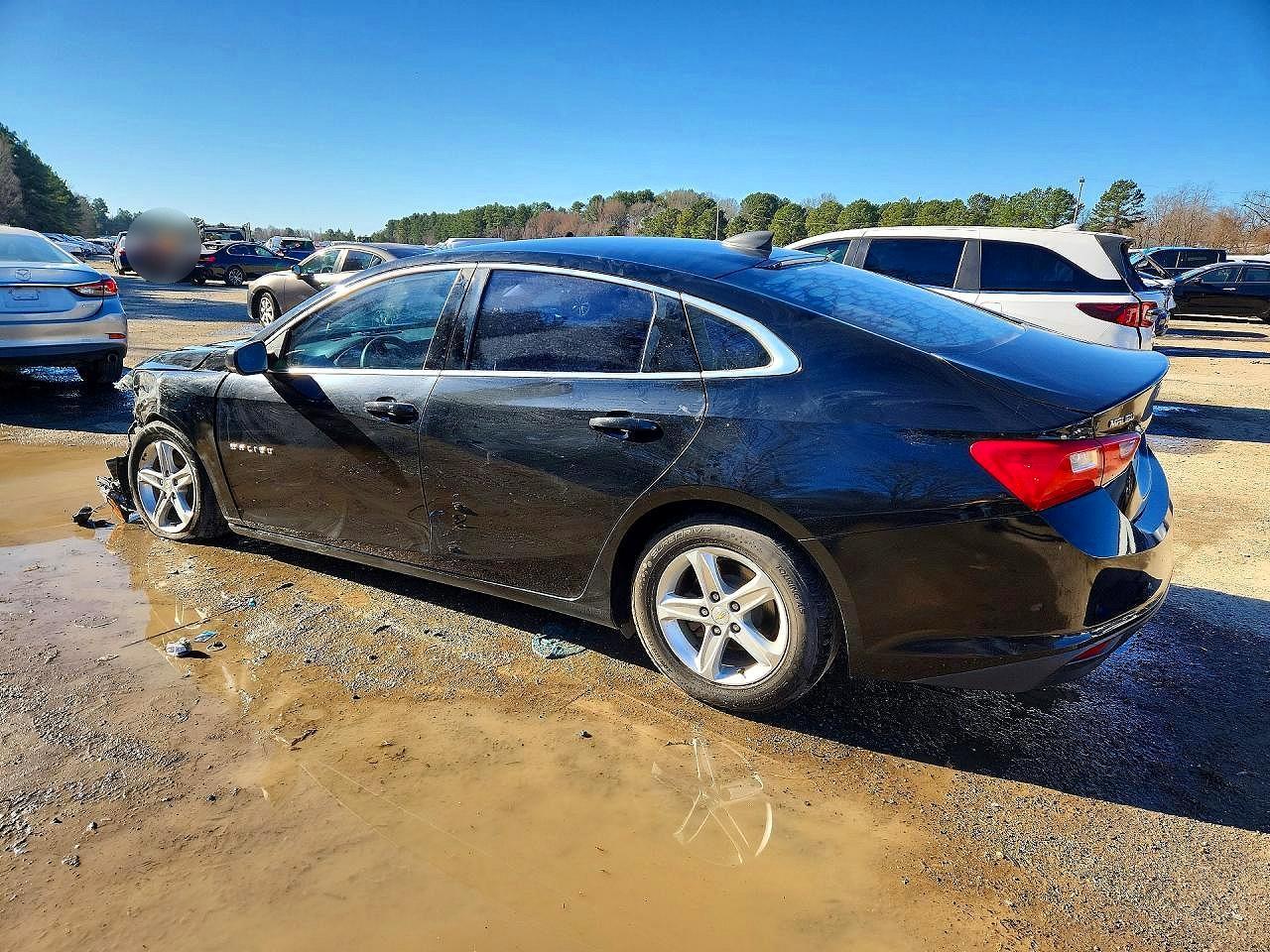 2020 Chevrolet Malibu Ls - Фото 2