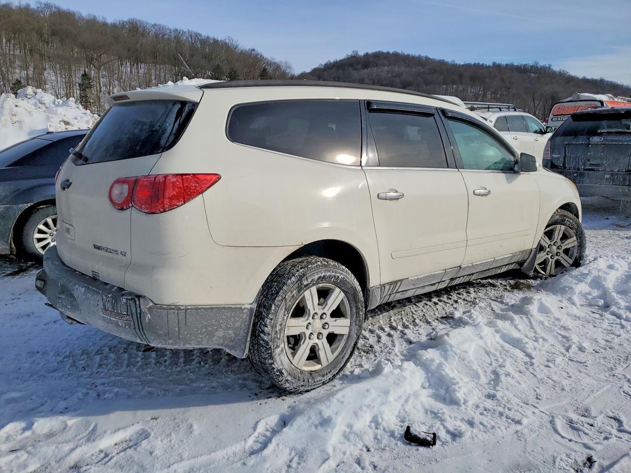 2011 Chevrolet Traverse Lt - Фото 3