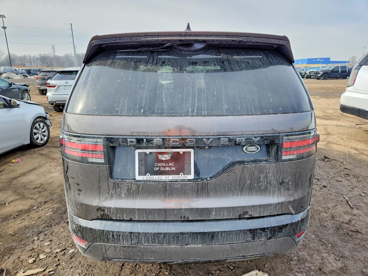 2022 Land Rover Discovery S R-Dynamic - Image 6