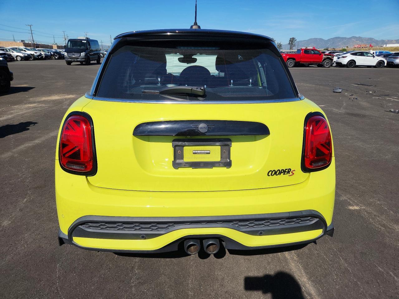 2023 Mini Cooper S - Фото 6