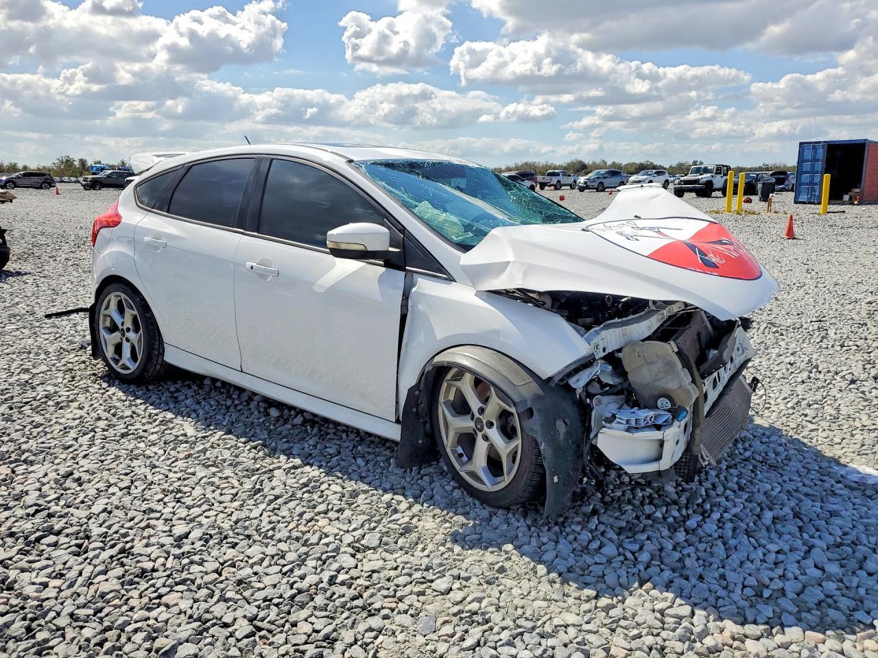 2013 Ford Focus St - Фото 4