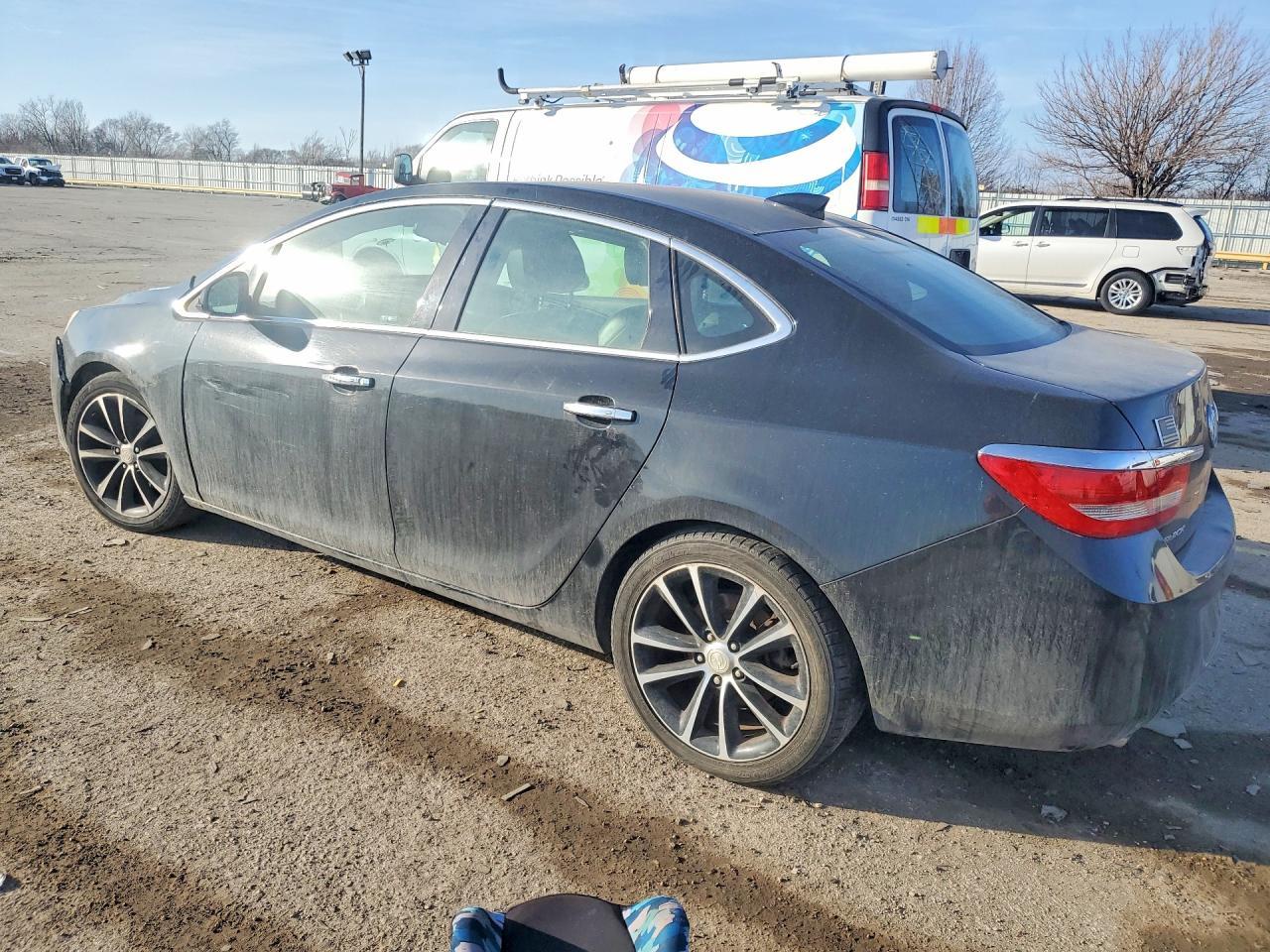2016 Buick Verano - Фото 2