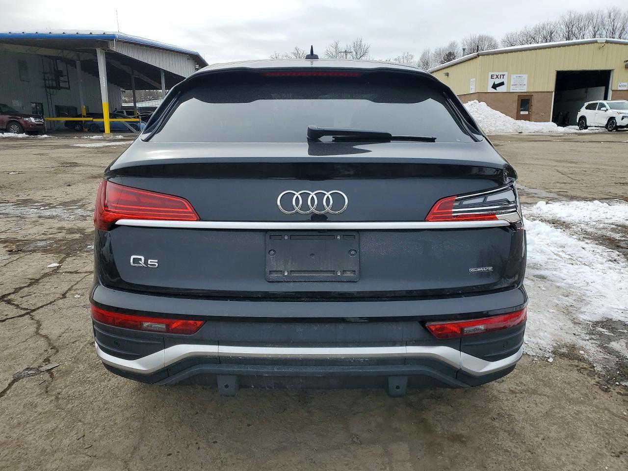 2024 Audi Q5 Sportback Premium 45 - Image 6