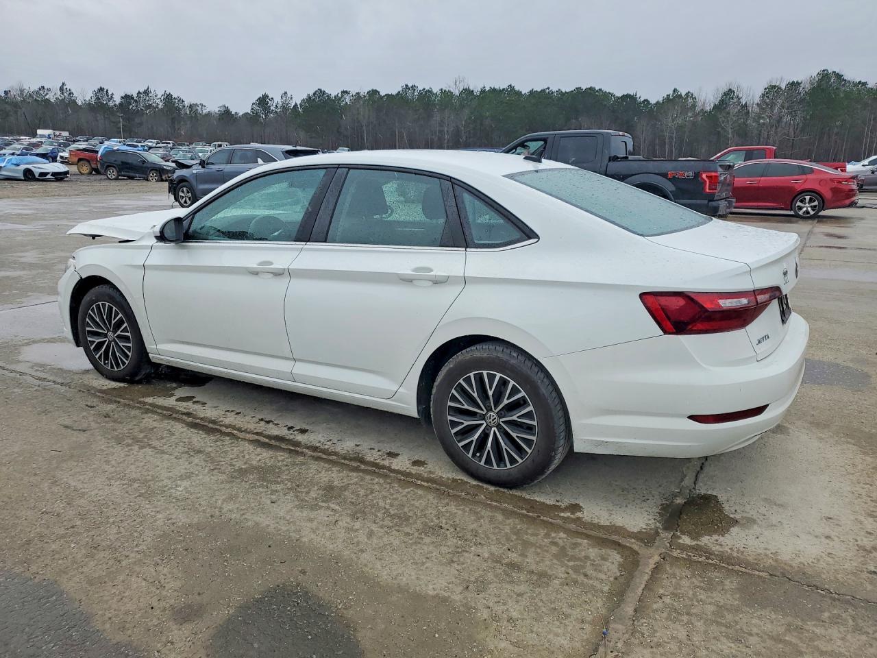 2021 Volkswagen Jetta S - Фото 2