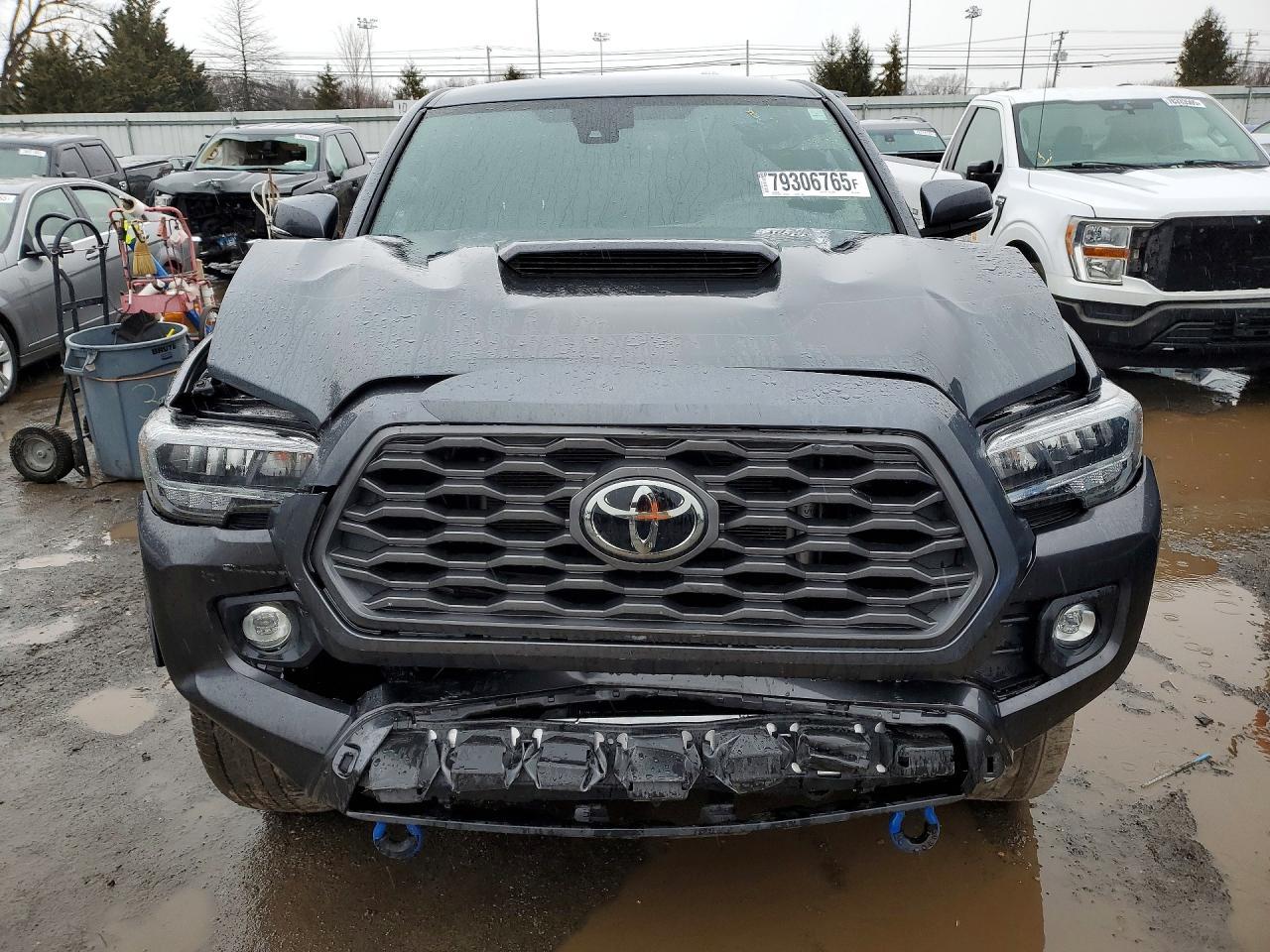 2021 Toyota Tacoma Trd Sport - Image 5