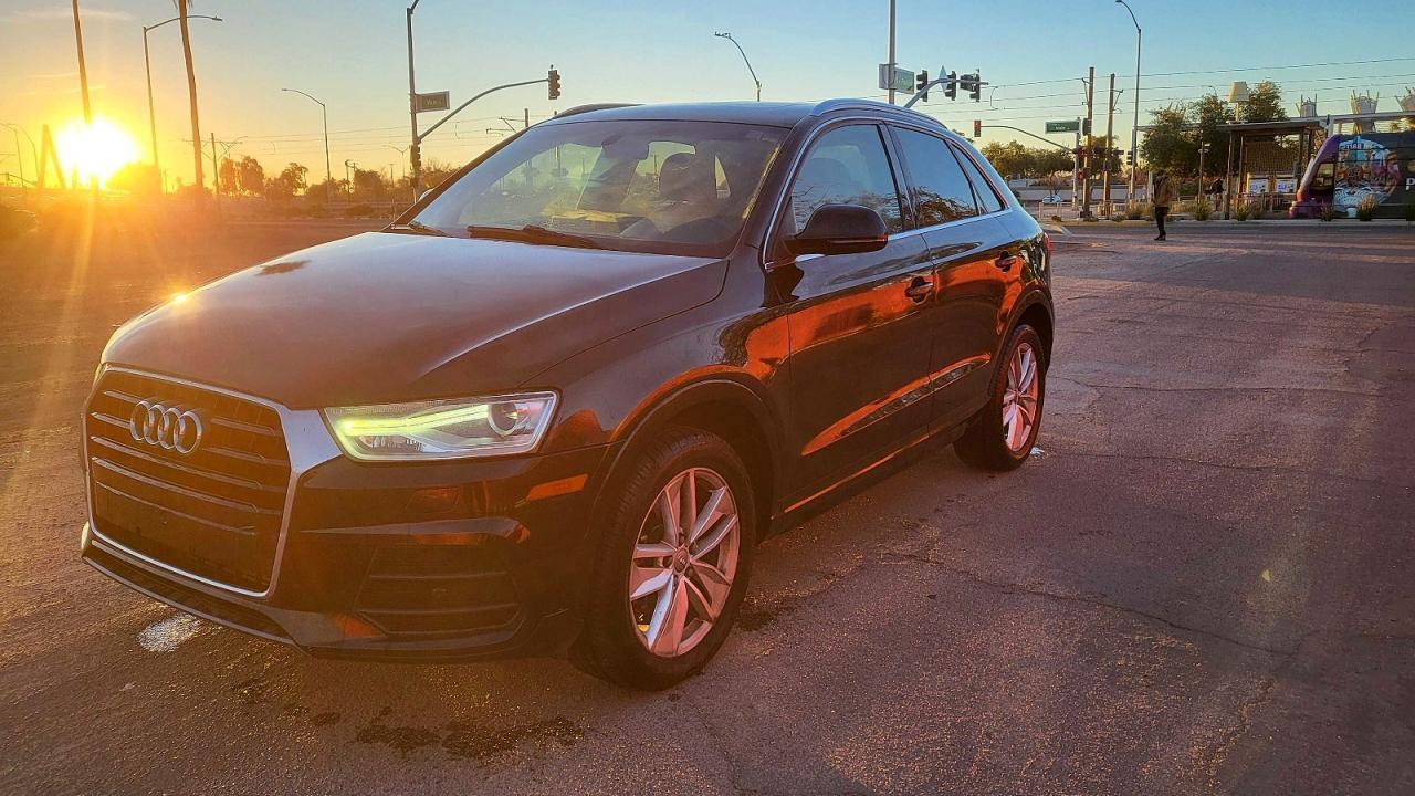 2017 Audi Q3 Premium Plus - Фото 2