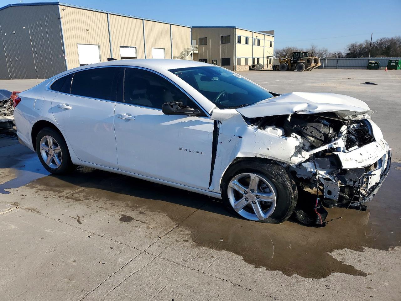 2024 Chevrolet Malibu Ls - Фото 4