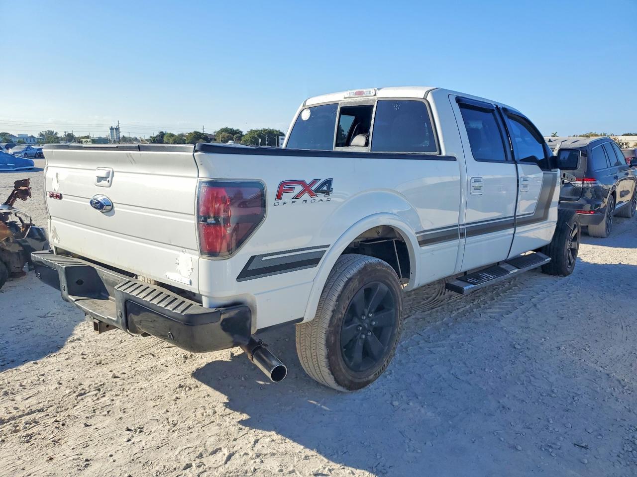 2014 Ford F150 Supercrew - Фото 3