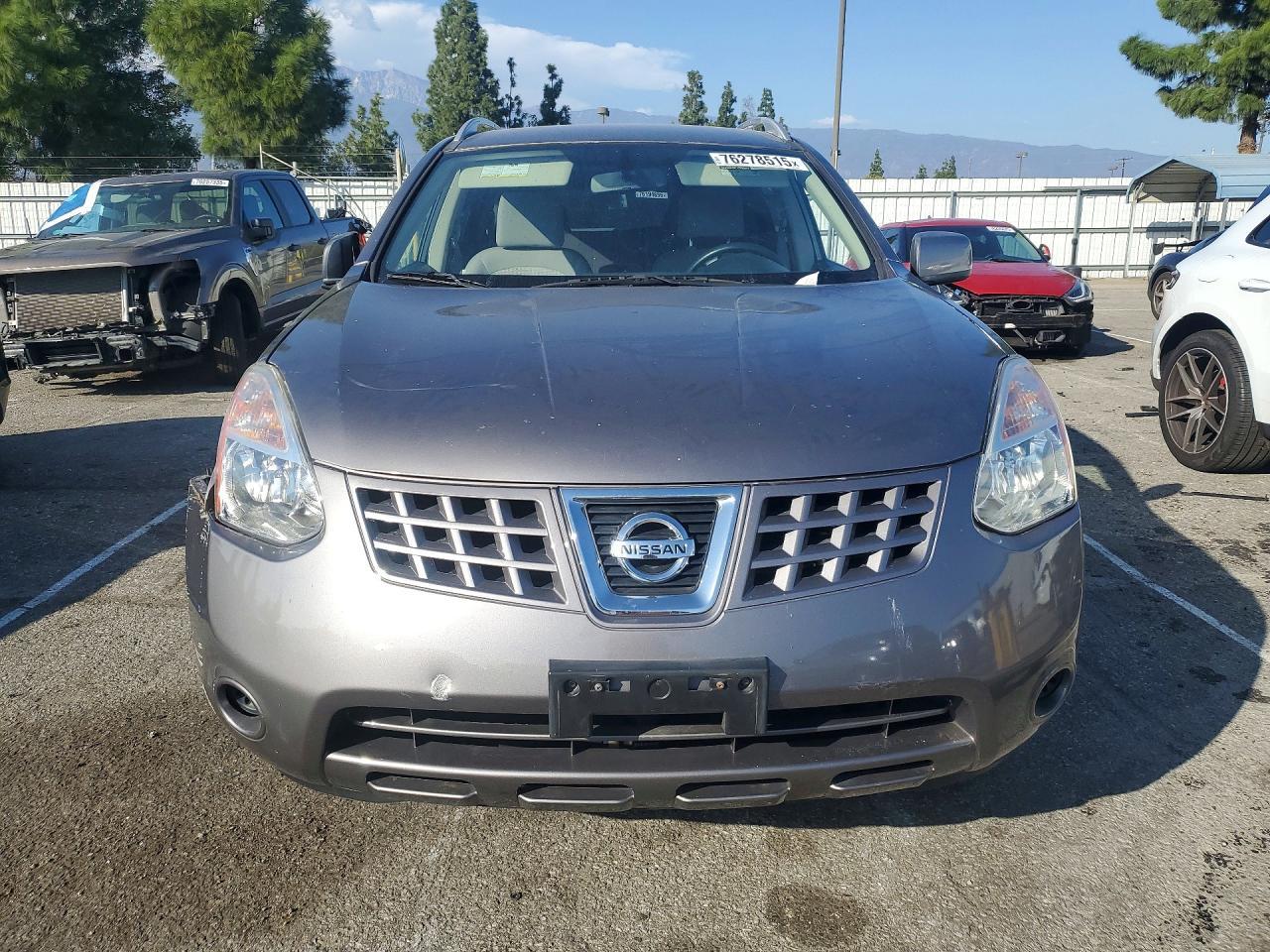 2010 Nissan Rogue - Image 5