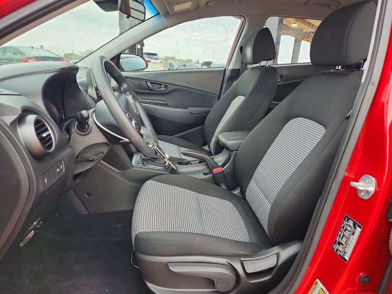 2021 Hyundai Kona Se - Фото 7
