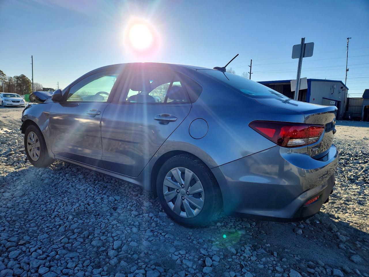 2020 Kia Rio Lx - Фото 2