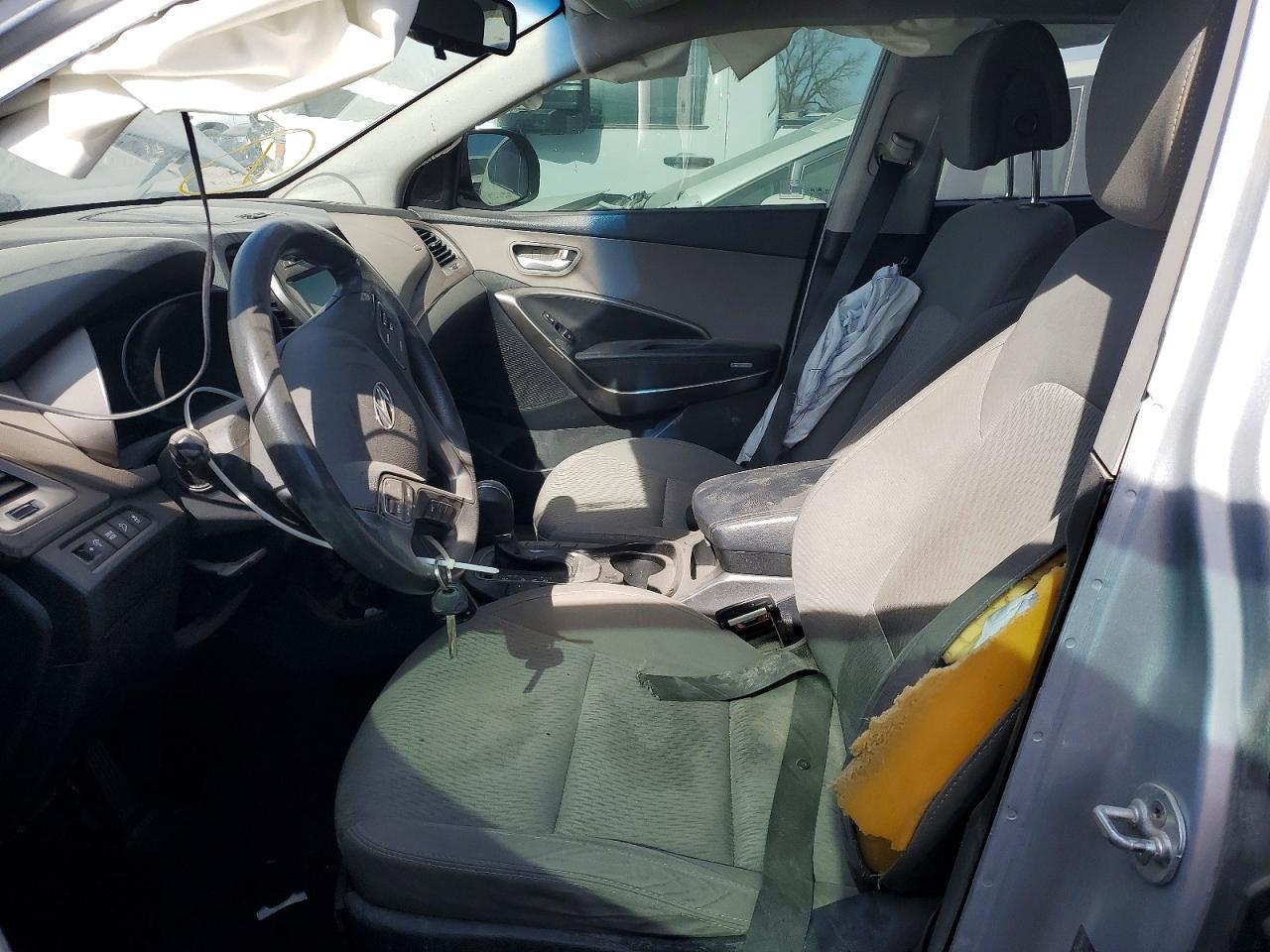2017 Hyundai Santa Fe Se - Image 7