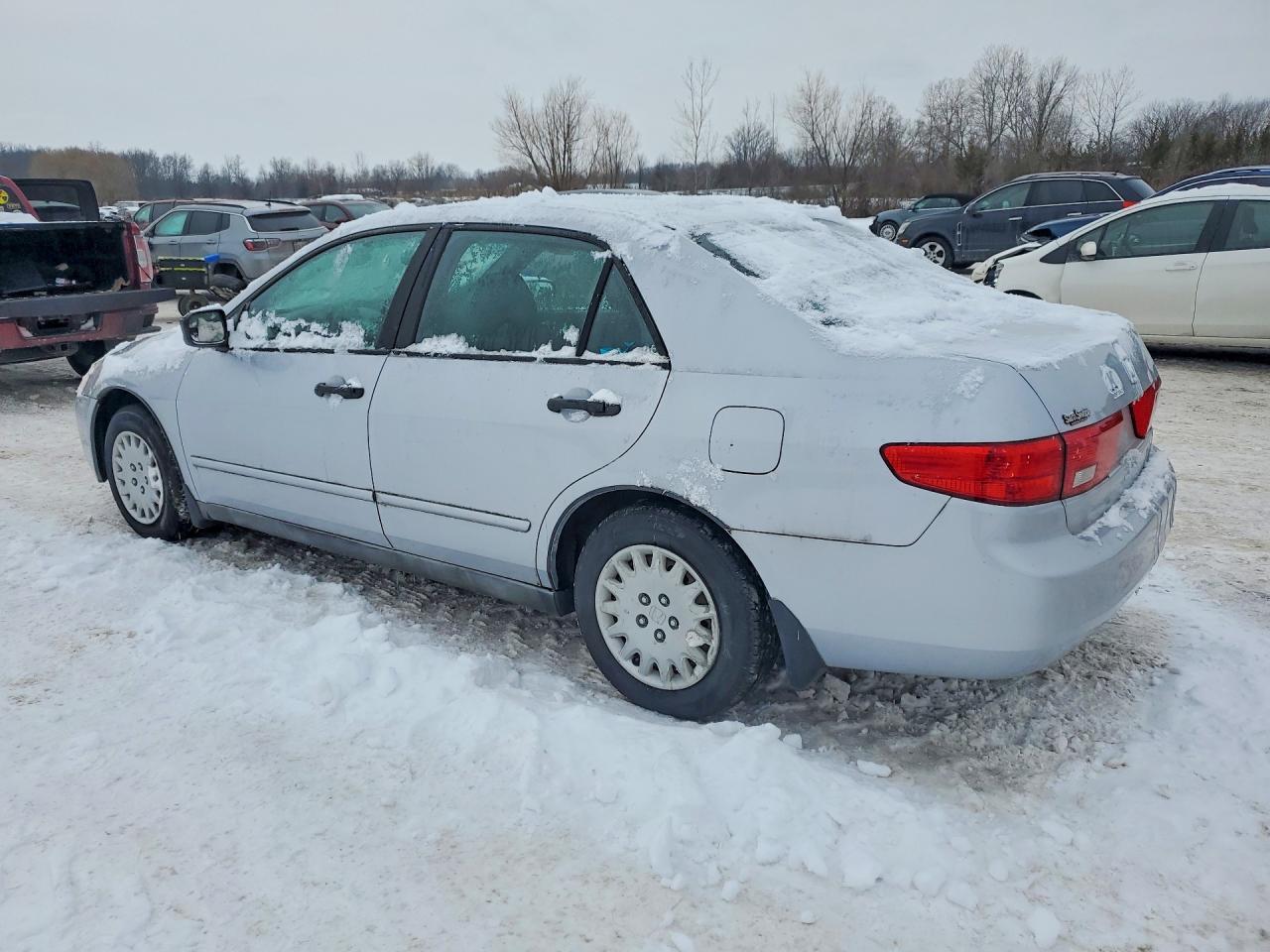2005 Honda Accord Dx - Image 2