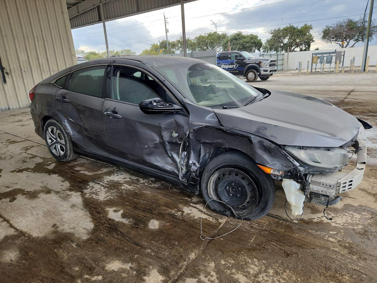2019 Honda Civic Lx - Image 4
