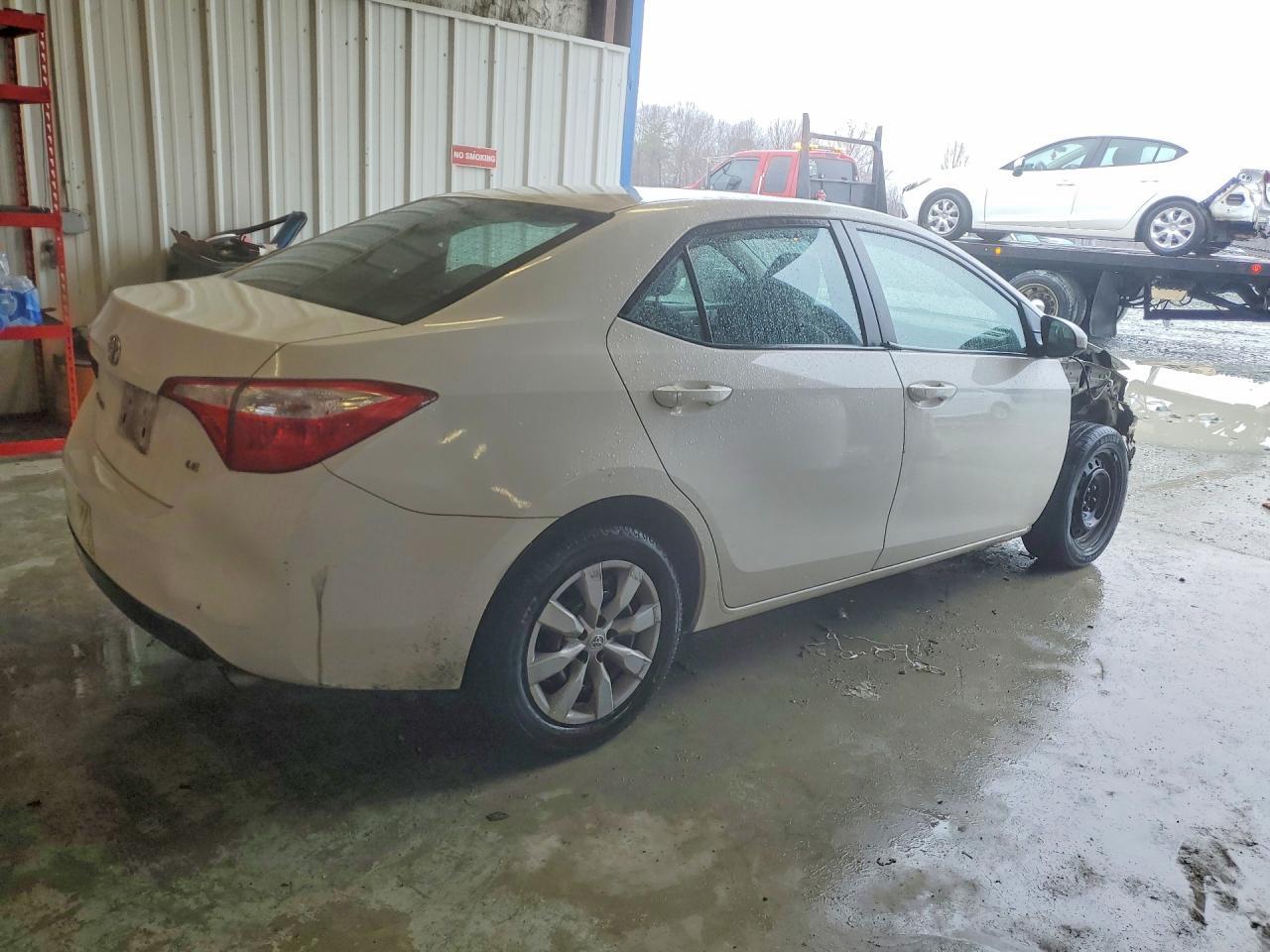 2016 Toyota Corolla Le - Фото 3