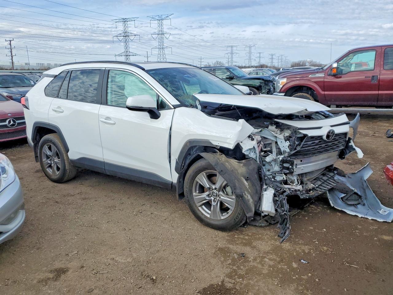 2022 Toyota Rav4 Xle - Image 4