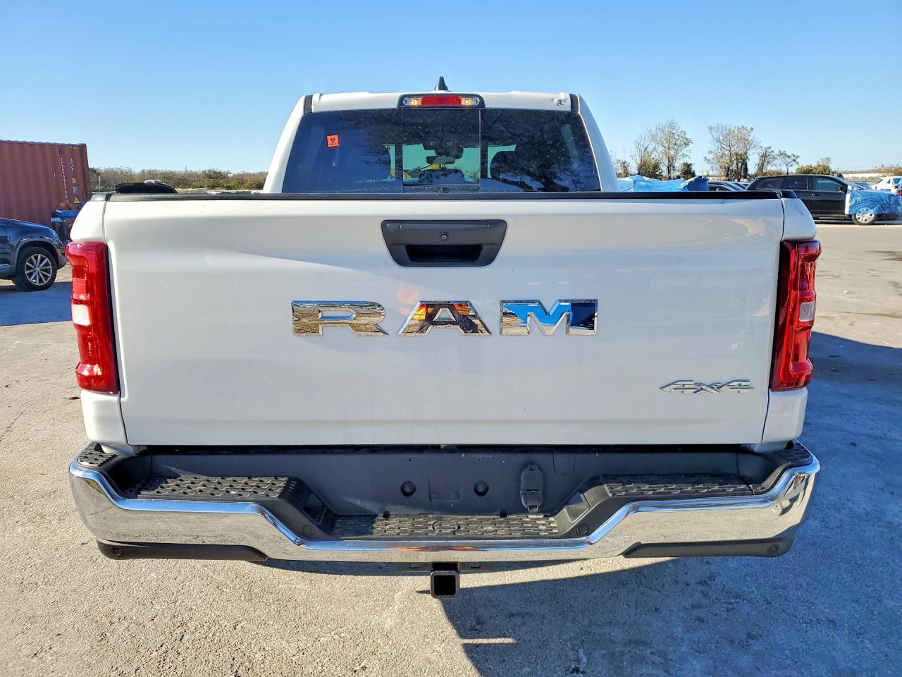 2025 Ram 1500 Tradesman - Фото 6