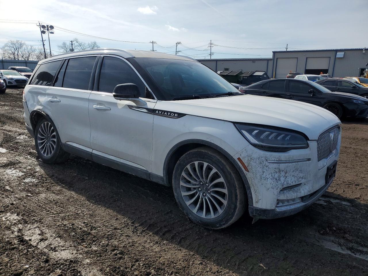 2020 Lincoln Aviator Reserve - Image 4