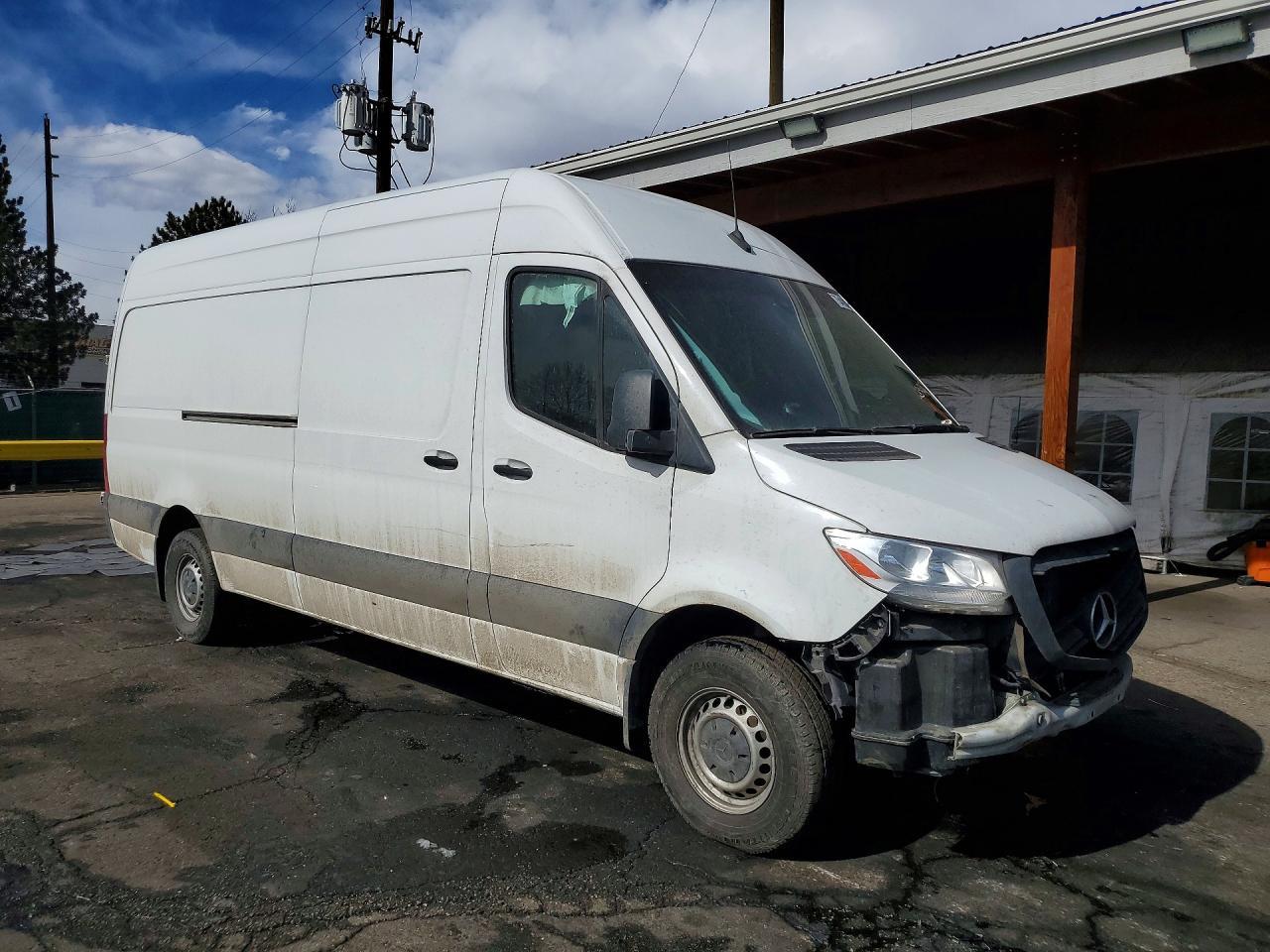2022 Mercedes-Benz Sprinter 2500 - Фото 4