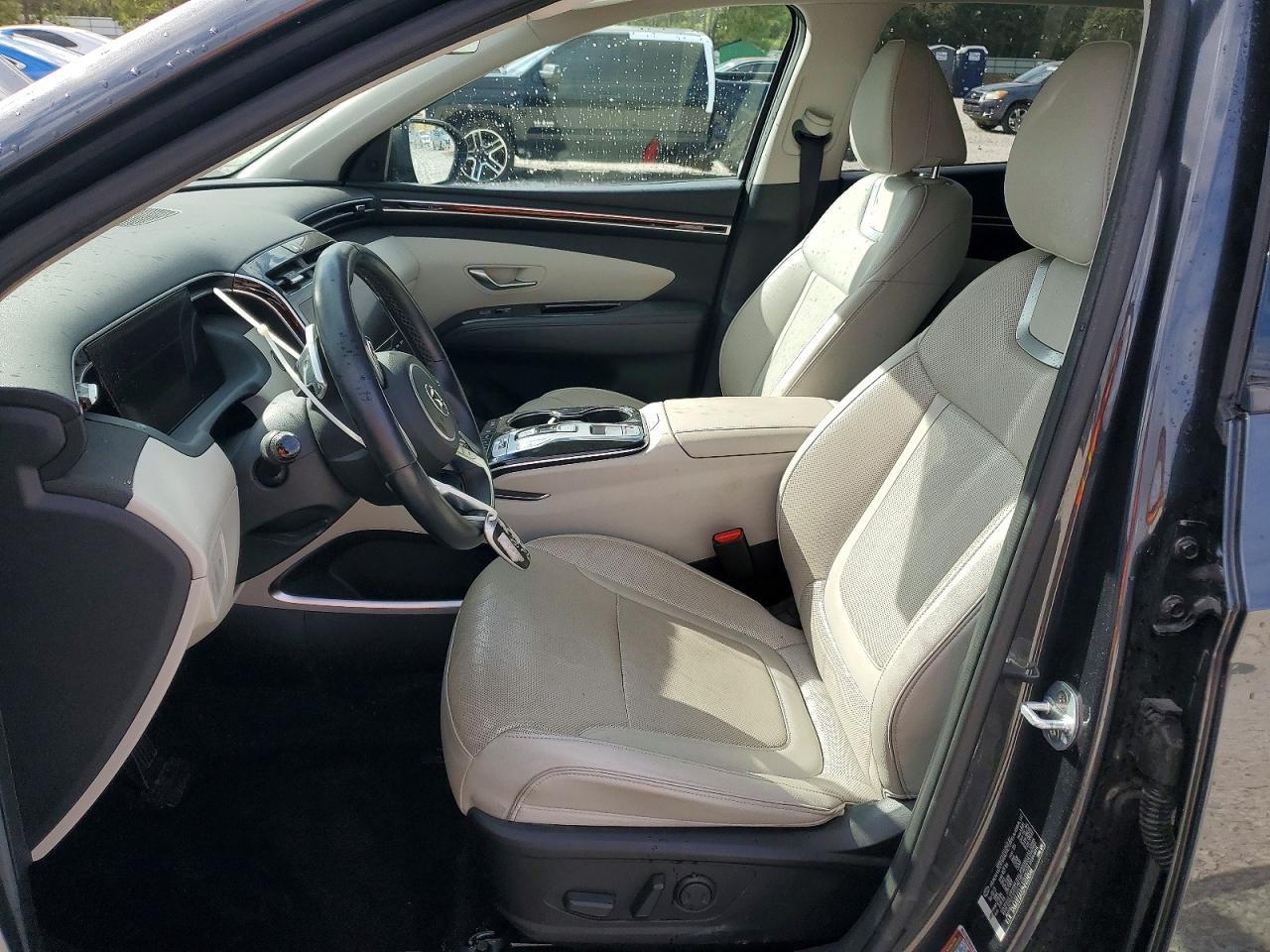 2022 Hyundai Tucson Limited - Image 7