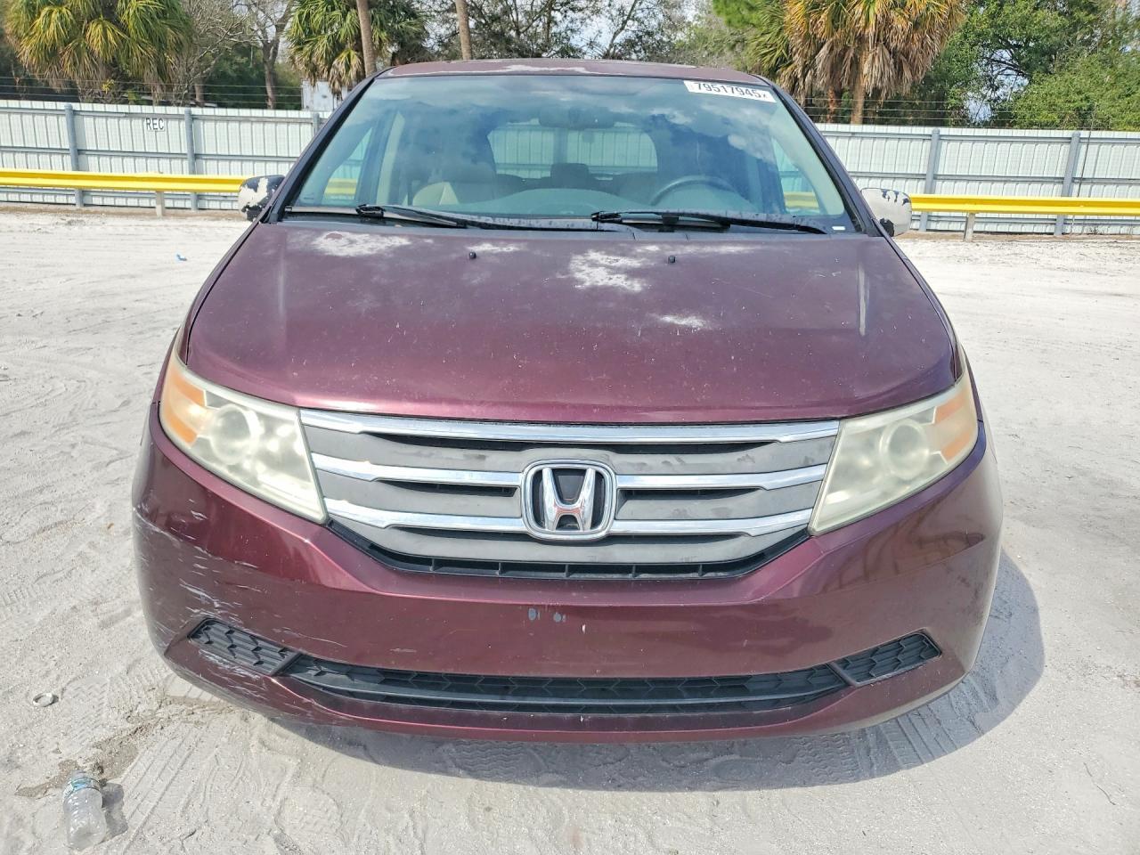 2013 Honda Odyssey Exl - Image 5