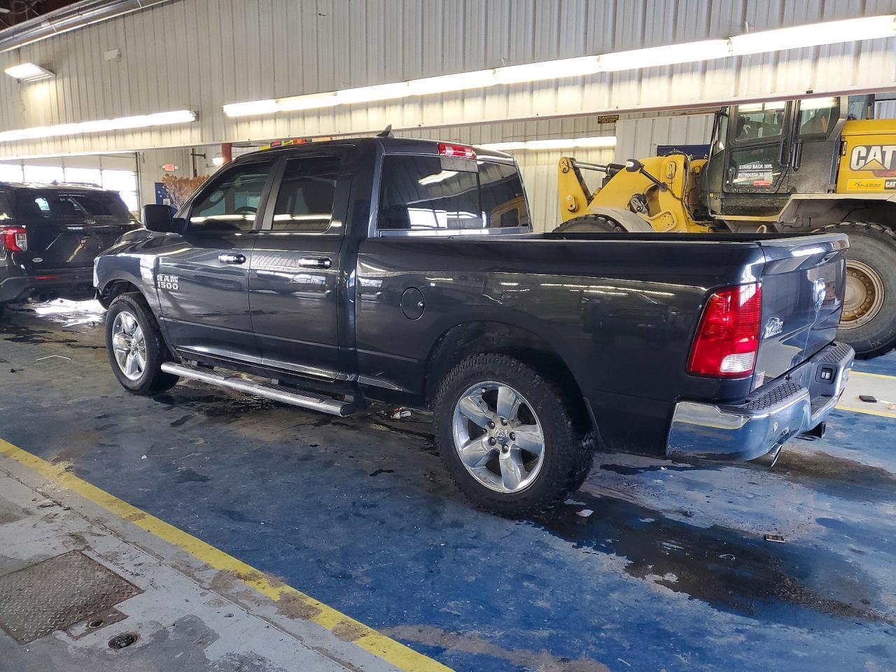 2016 Ram 1500 Slt - Фото 2