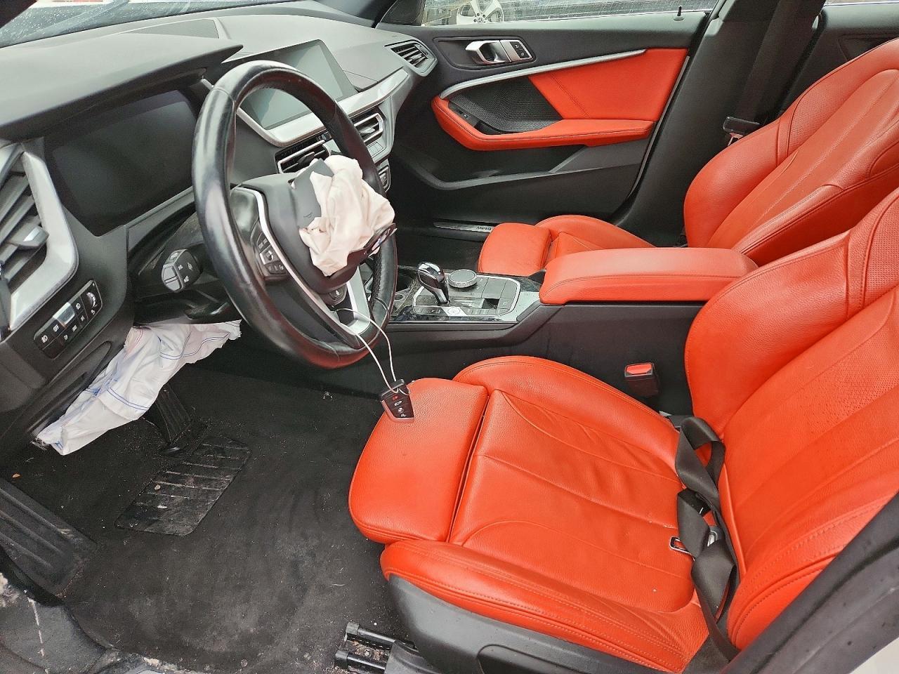 2021 BMW 228Xi - Фото 7