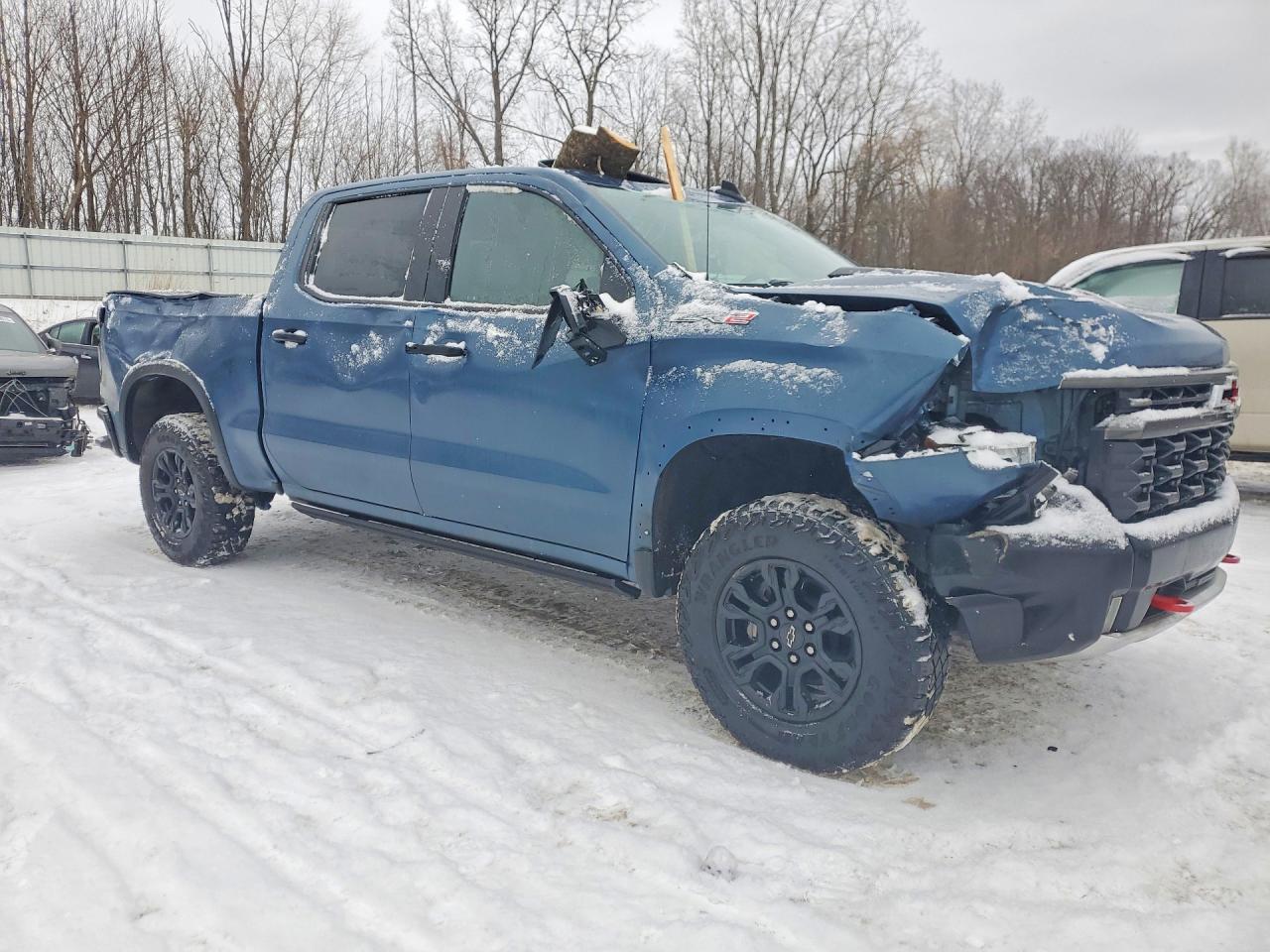 2024 Chevrolet Silverado K1500 Zr2 - Фото 4