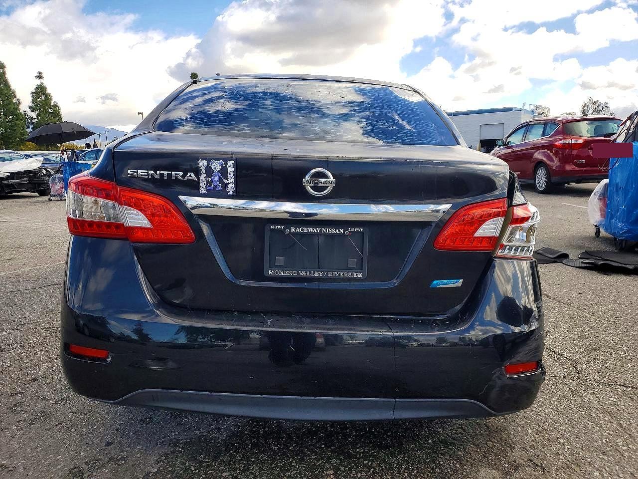 2014 Nissan Sentra S - Image 6