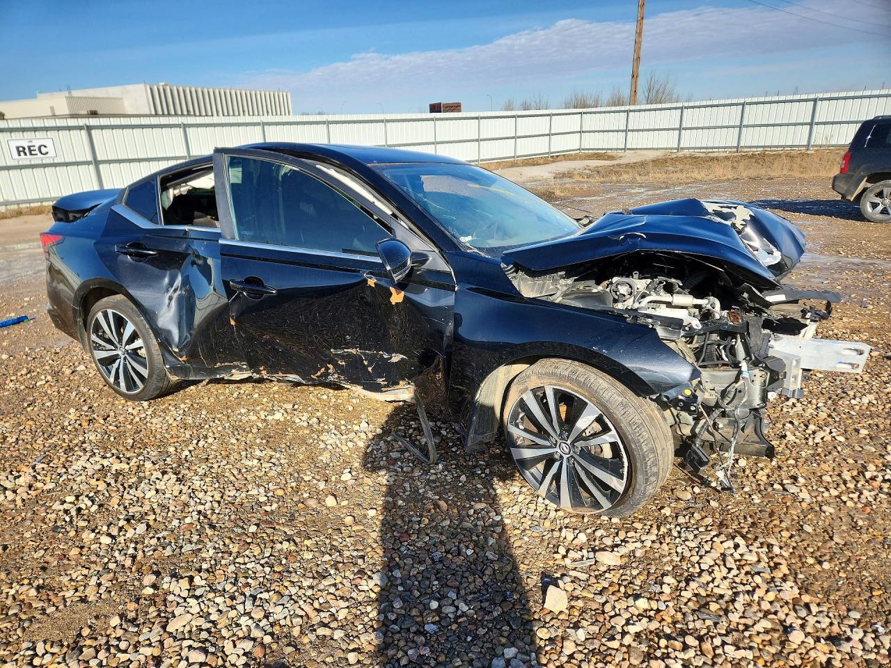 2019 Nissan Altima Sr - Image 4