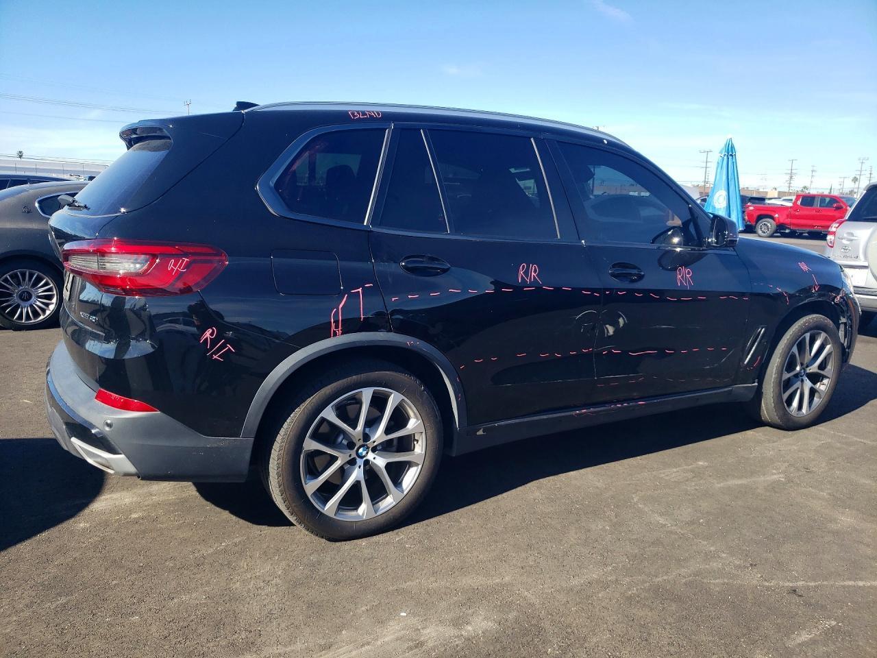 2019 BMW X5 xDrive40I - Фото 3