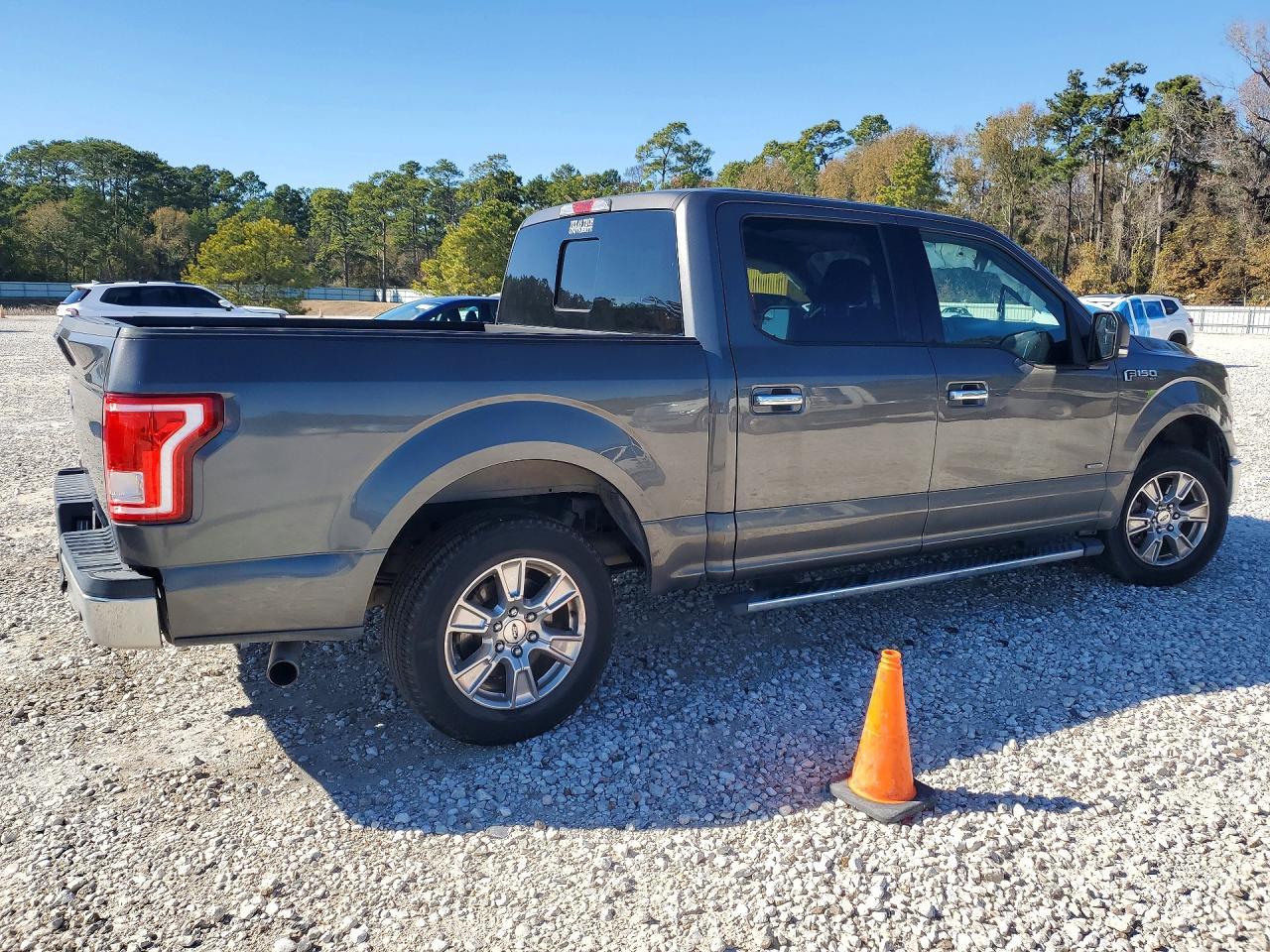 2016 Ford F150 Supercrew - Фото 3