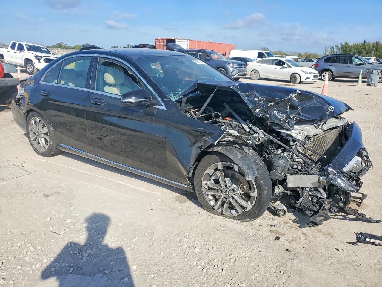 2018 Mercedes-Benz C 300 - Фото 4