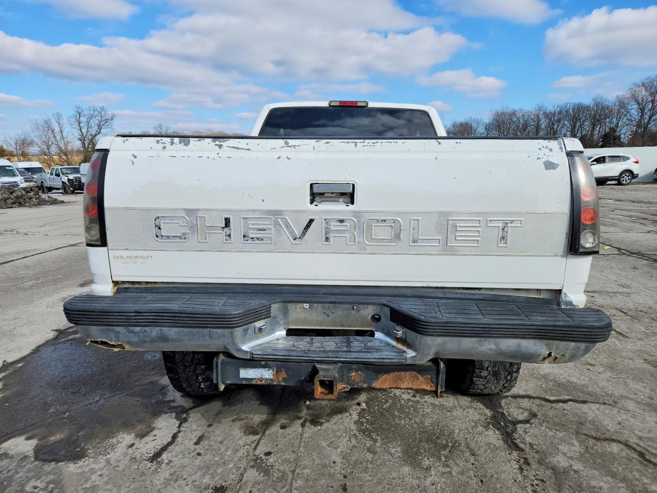 1997 Chevrolet Gmt-400 K1 - Image 6
