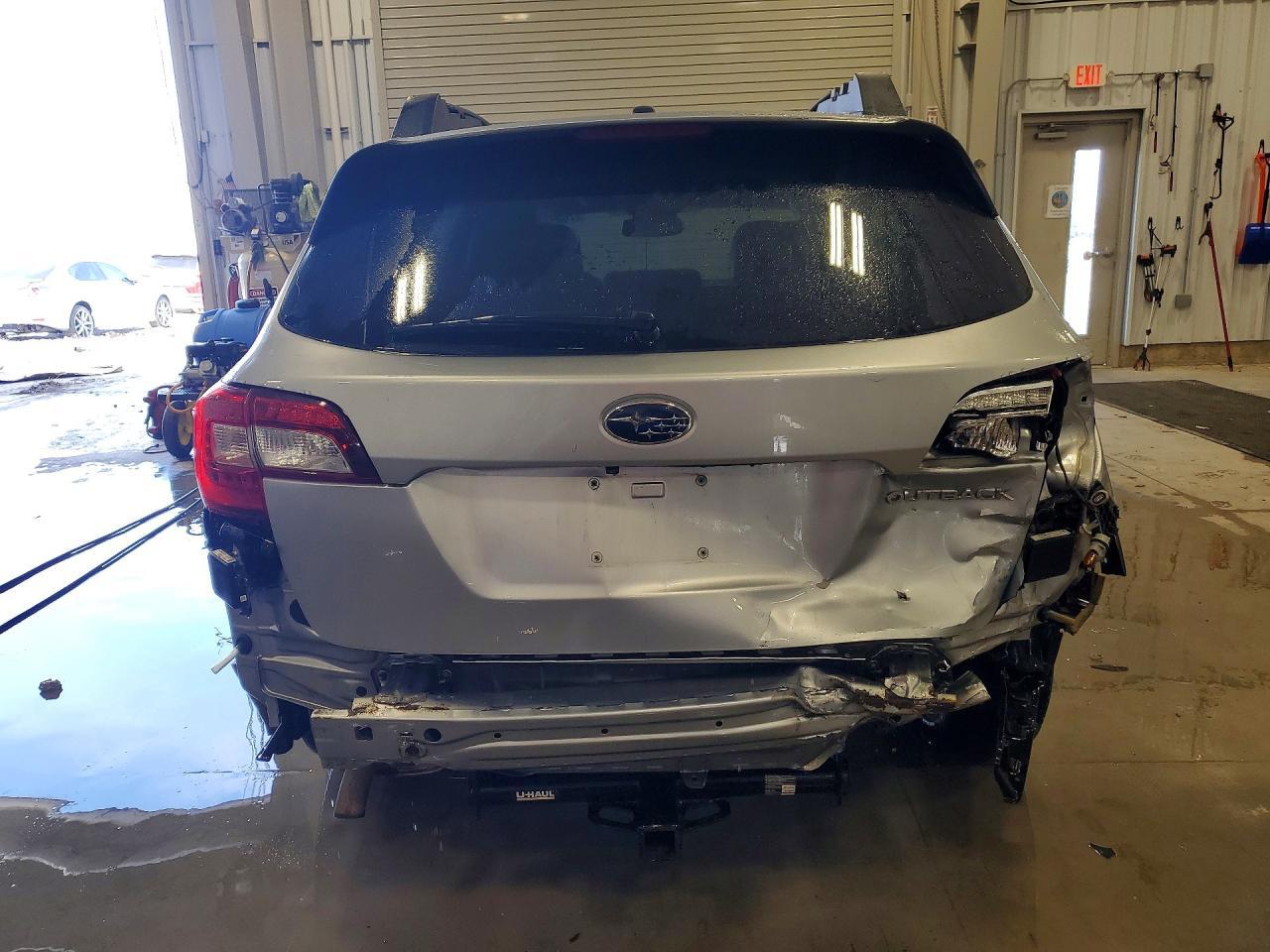 2015 Subaru Outback 2.5I Limited - Image 6