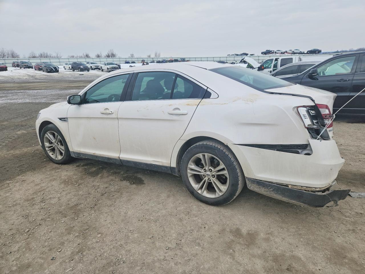 2019 Ford Taurus Sel - Image 2