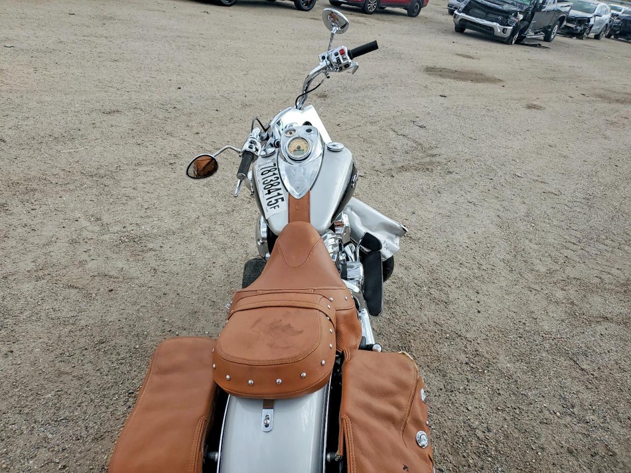 2016 Indian Chief - Image 6