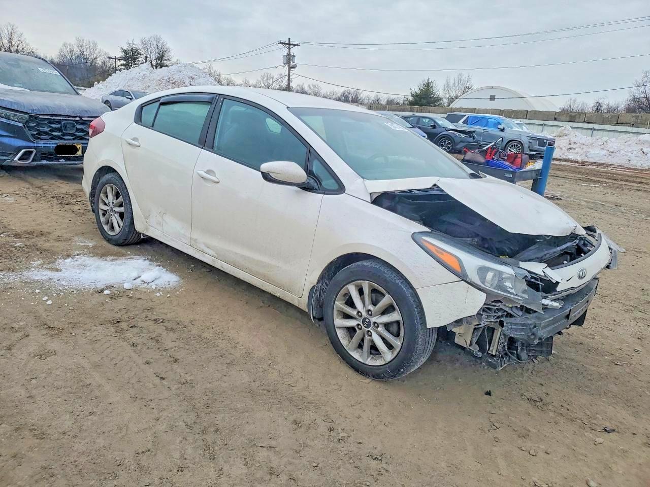 2017 Kia Forte Lx - Фото 4