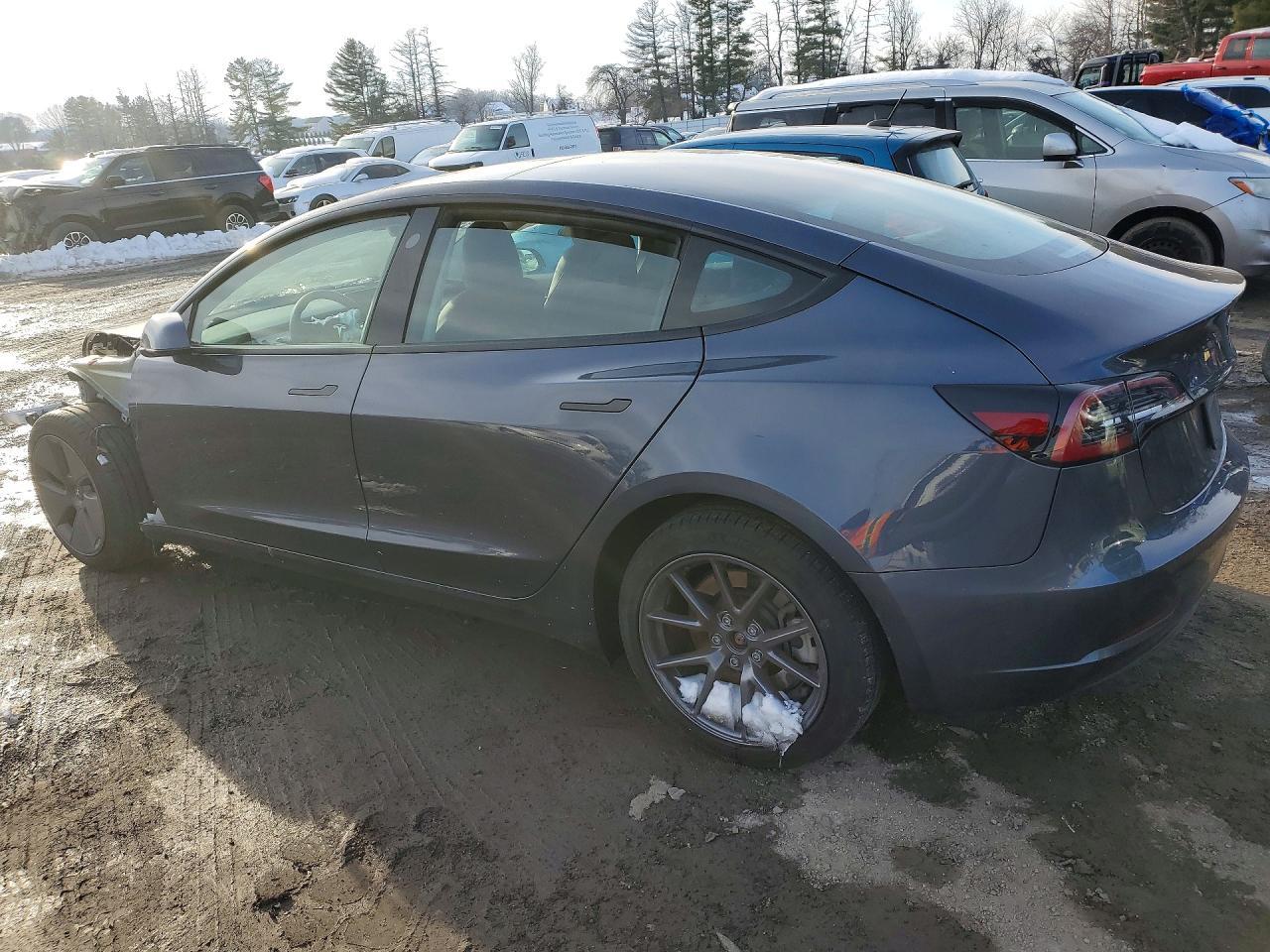 2023 Tesla Model 3 - Image 2