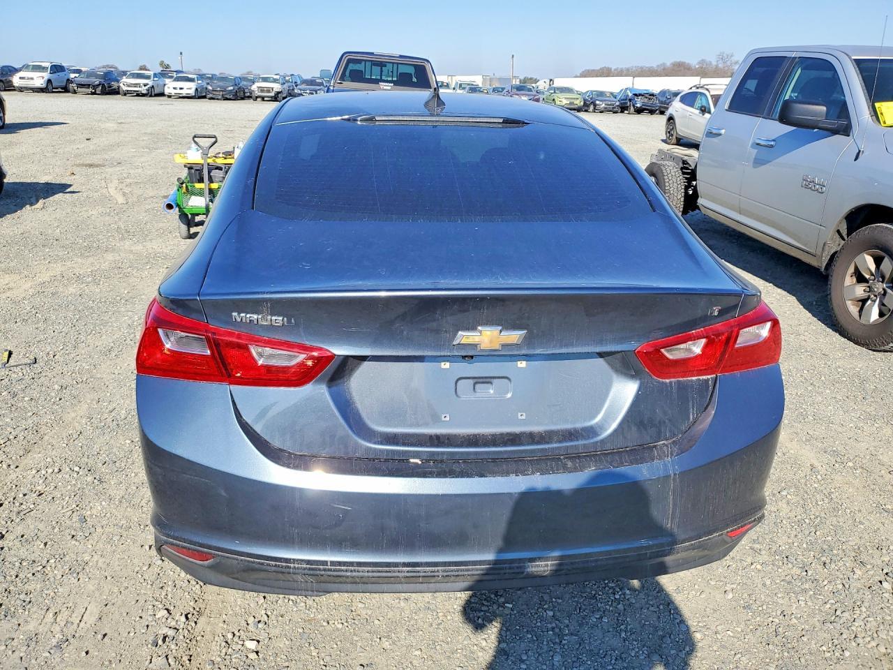 2020 Chevrolet Malibu Ls - Фото 6