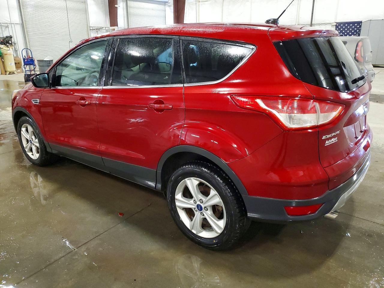 2014 Ford Escape Se - Фото 2