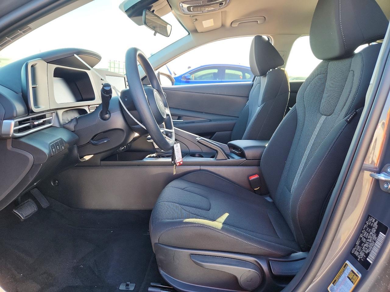 2026 Hyundai Elantra Se - Фото 7