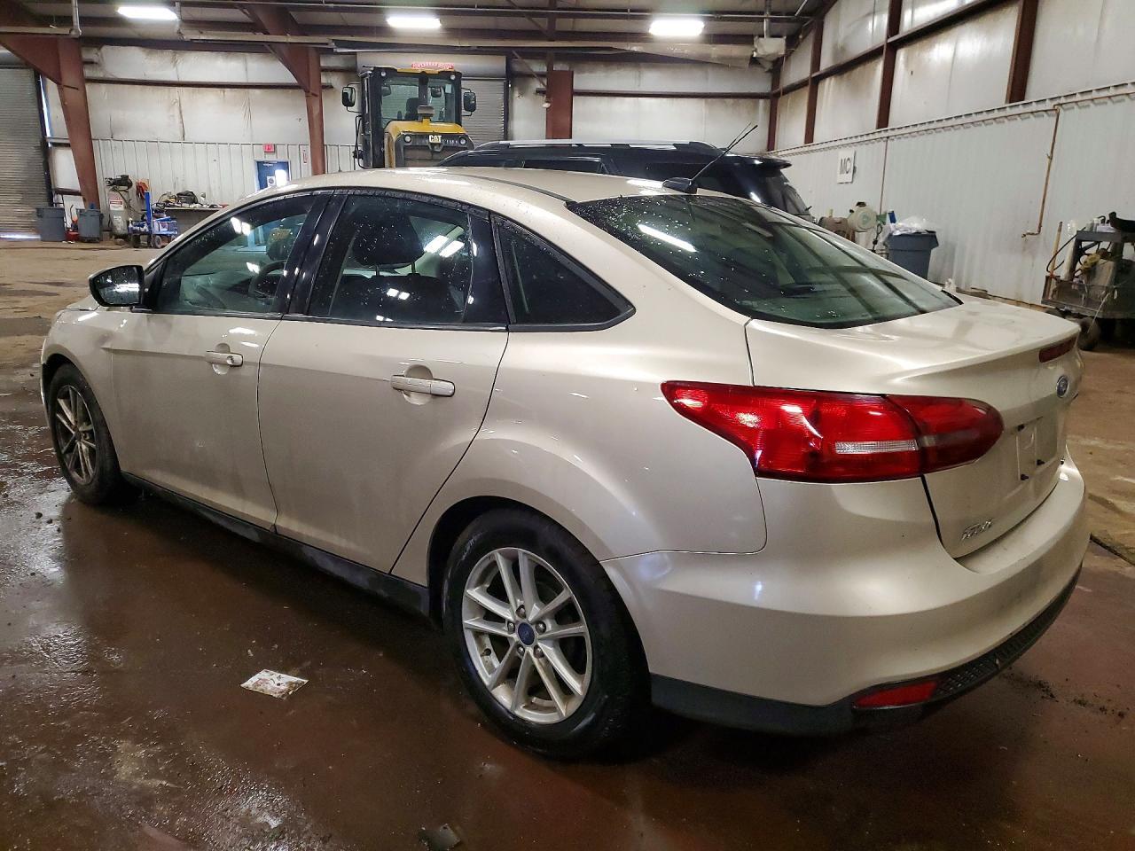 2017 Ford Focus Se - Фото 2