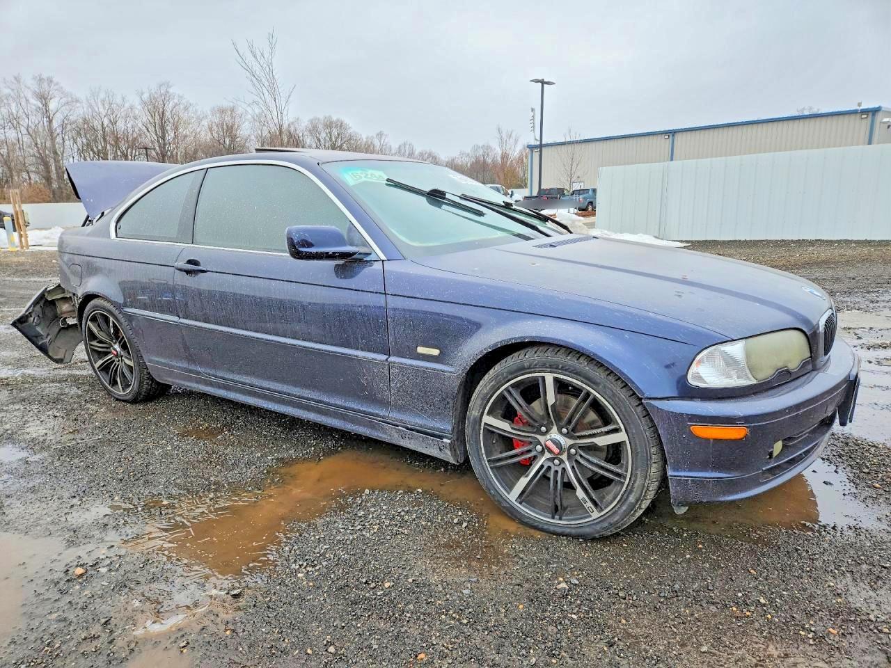 2002 BMW 325 Ci - Image 4