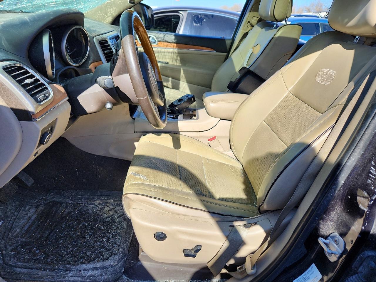 2011 Jeep Grand Cherokee Overland - Фото 7